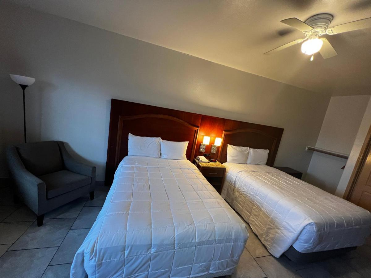 Casa Rosa Inn Port Isabel Exteriör bild