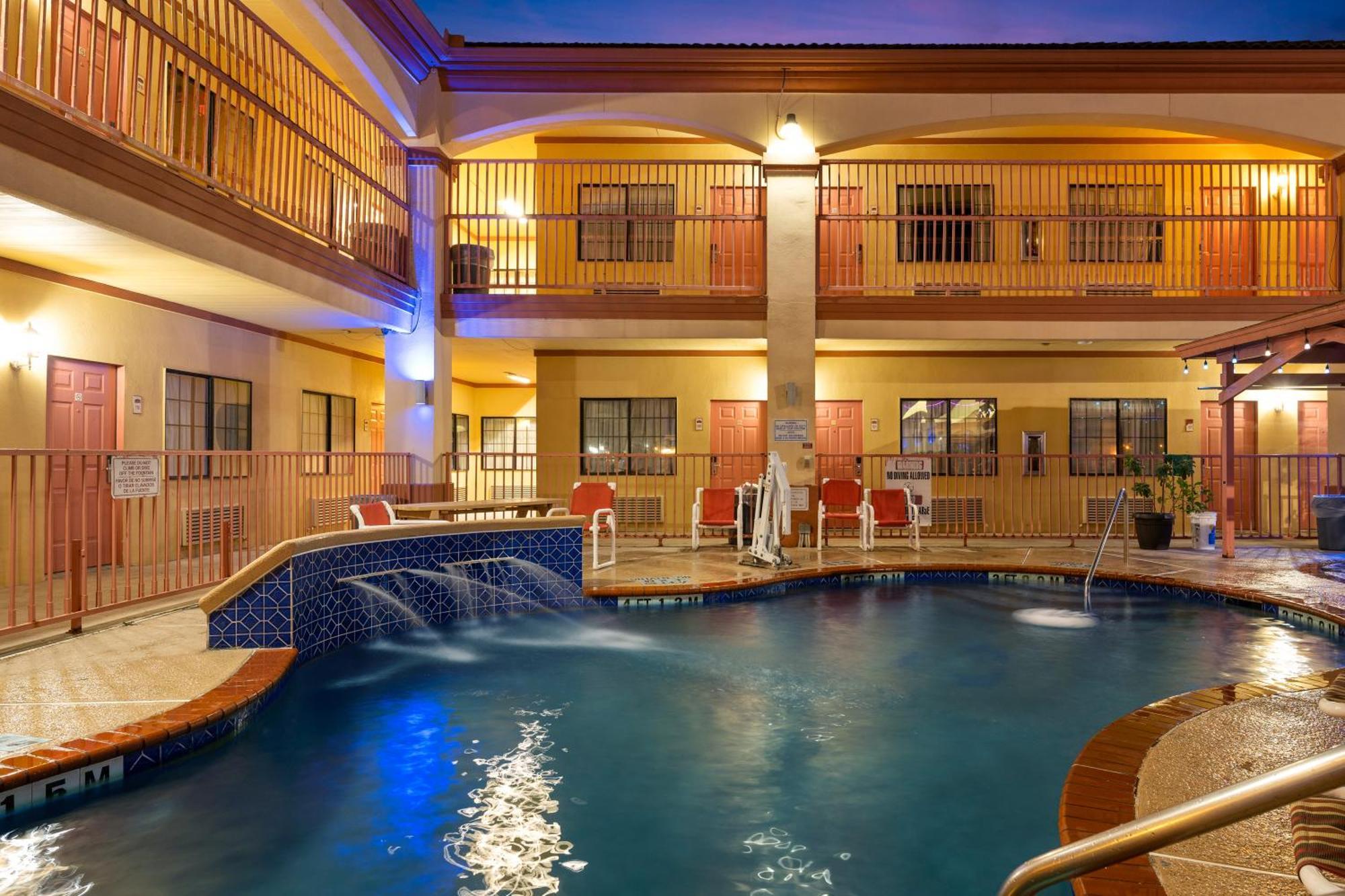 Casa Rosa Inn Port Isabel Exteriör bild